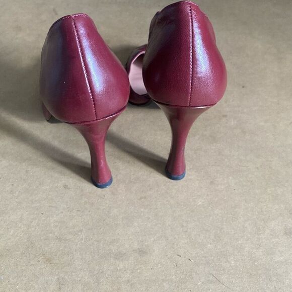 Vintage Guess By Marciano Burgundy Shoes Heels Size 7.5M - Picture 5 of 7